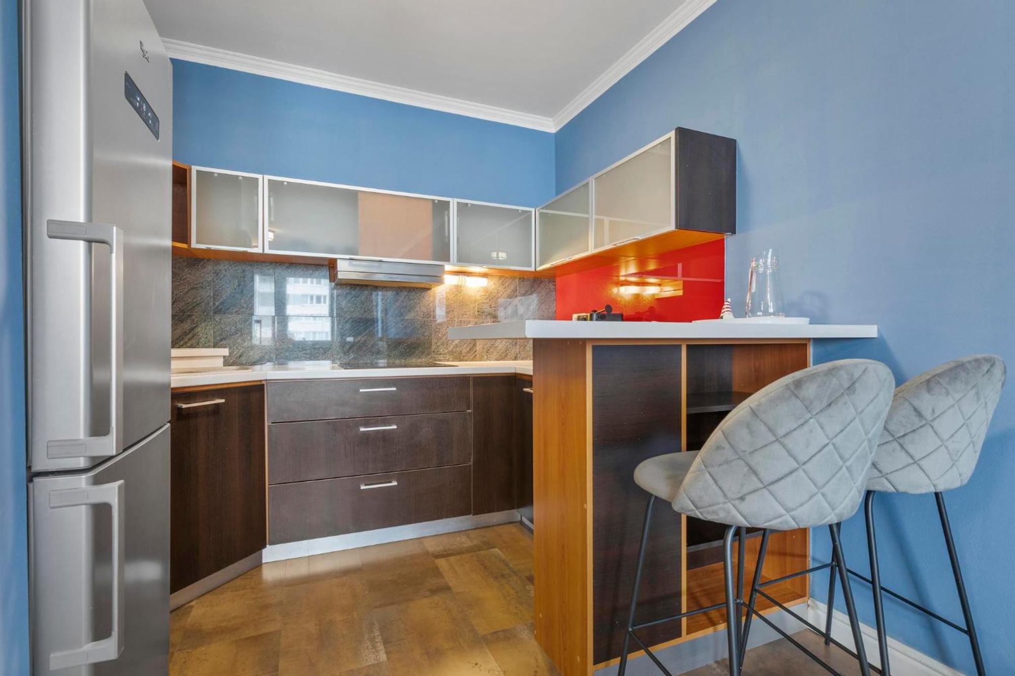 Tomato Apartment - With Free Parking Bratislava Esterno foto